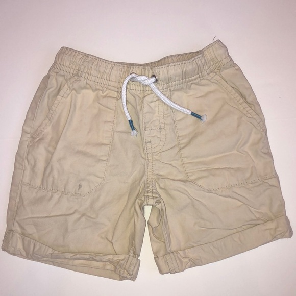 Boys shorts size 4T - Picture 8 of 8
